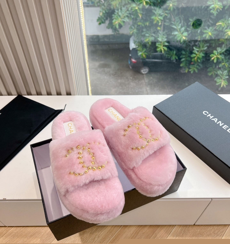 Ch*el slippers